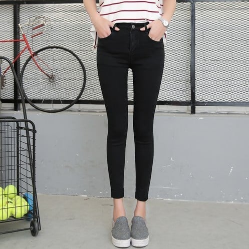 Pantalons 3/4 en jean pour femmes avec ourlets J1081 noir 25