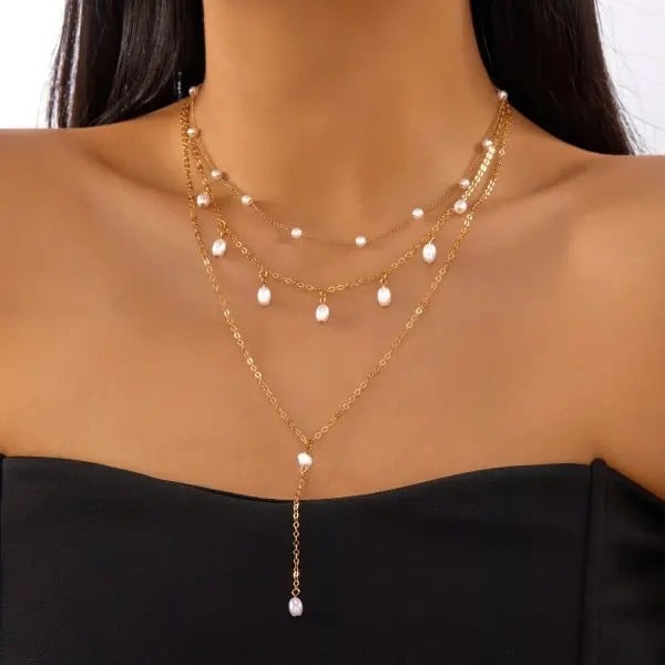 Collar choker de mujer tres cadenas Collar de metal estratificado Perlas colgantes Cadena larga colgante con perla para mujeres Set de una pieza 1