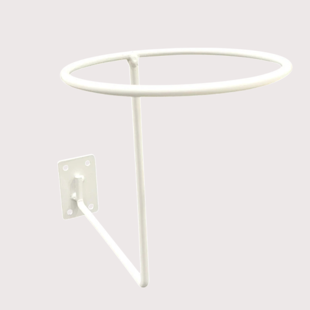 Väggmonterad metallhållare för hjälm rund hållare 13,5 cm väggplatta lackerad metall höjd 30 cm utstick 16,5 cm för motorcykel och cykelhjälmar vit
