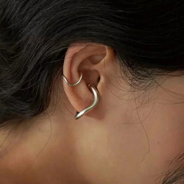 Conjunto de 2 pendientes sin perforación Aro pequeño liso y arco de alambre curvado Ear cuff para el cartílago Metal Para mujeres plateado