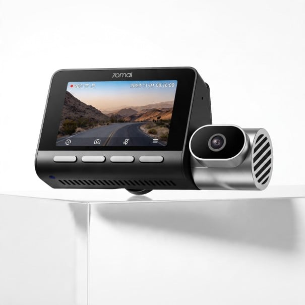 70mai 4K T800 Autokamera 3-Kanalaufnahme Front 4K Innen 1080P STARVIS 2 GPS und ADAS Wi-Fi 6 Fernbedienung Schwarz 1