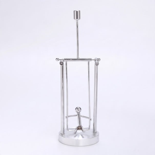 Kinetisk gynge med figur i metalramme 6,5 x 19 cm Sølv pendel dekoration til skrivebordet i kontoret og stuen 1