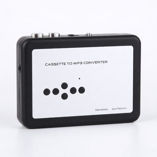 Ezcap 231 Cassette Player with MP3 Conversion to USB Flash Drive Without Computer Automatic Reverse 113 x 82 x 32 mm Black and Silver 1