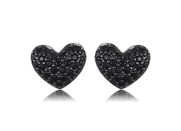 Orecchini da donna in argento a forma di cuore 1