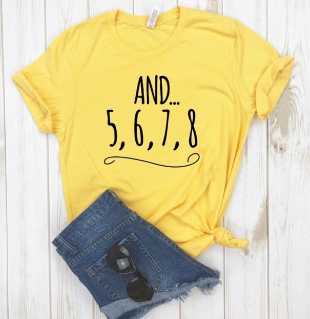 Dam T-shirt med siffror gul XXL
