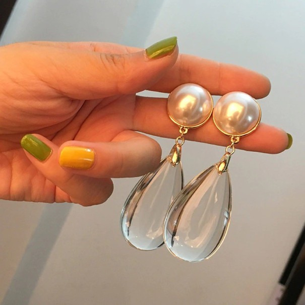 Boucles d'oreilles pendantes transparentes pour femmes 1
