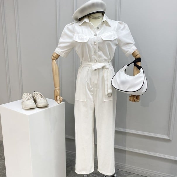 Damskjorta jumpsuit med knytband vit