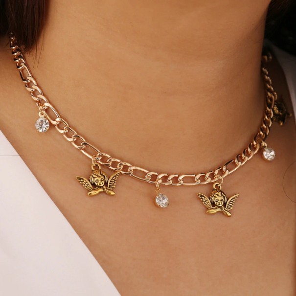 Damhalsband med änglar och stenar 1