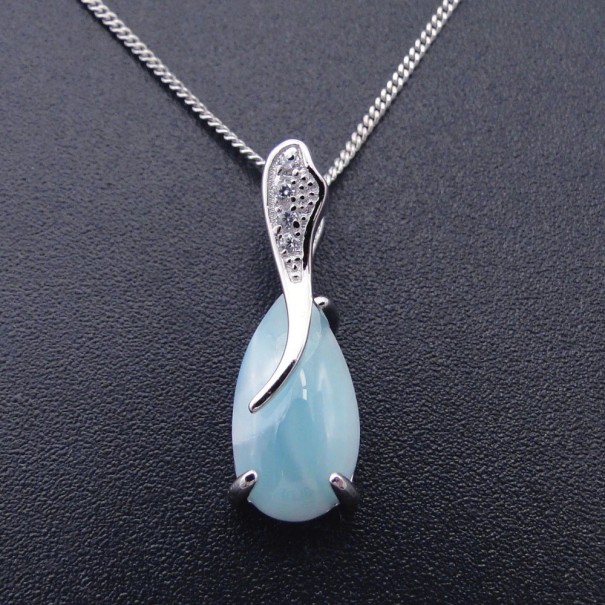 Damhalsband med droppe D668 1