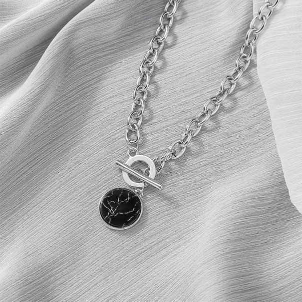 Damhalsband med marmor 1
