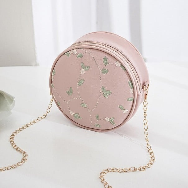 Damernas runda crossbody-väska med broderade blad och blommor Metallkedja över axeln Stängning med dragkedja PU-läder 17 x 6 x 17 cm rosa