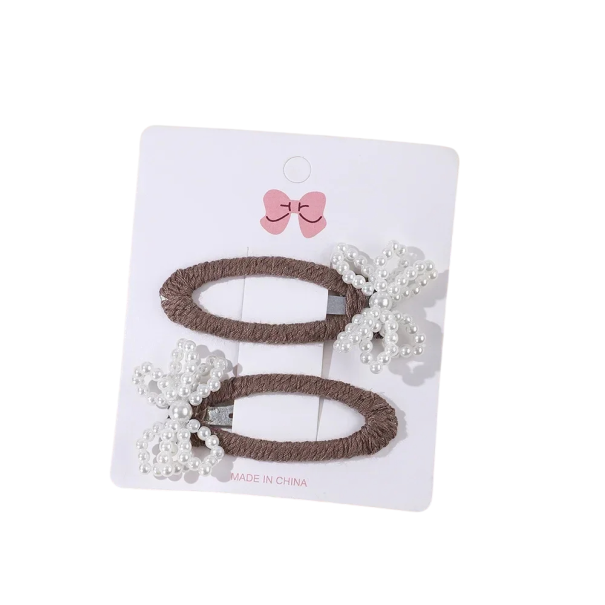 2er Set Kinder Haarspangen mit Perlen Schmetterling Deko-Clips Niedlicher Haarschmuck Mädchenfrisuren Elegantes Styling Zartes Perlen-Design braun