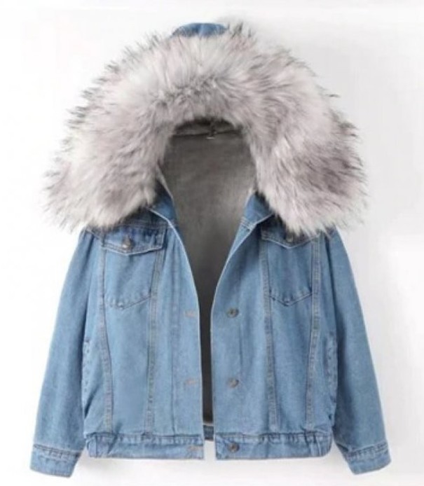 Damsydd, vadderad denimjacka med huva kantad med konstgjord päls Fluffigt foder Löst snitt Bröstfickor med lock Bomull och polyester grå S