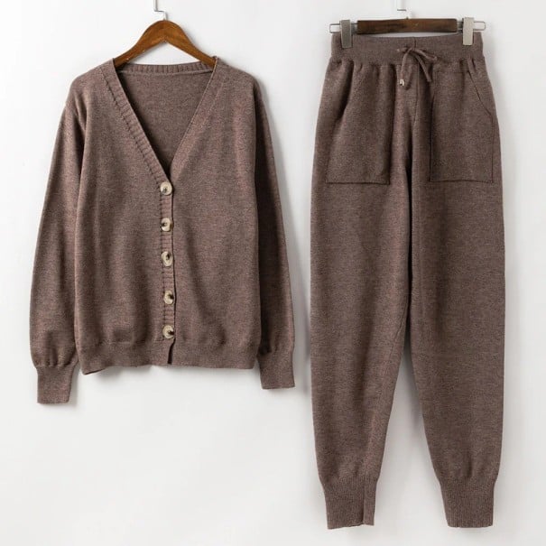 Suéter y pantalón de mujer B879 marrón