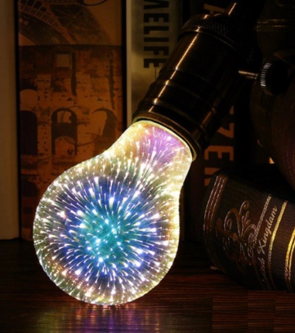 3D dekoratívna Vianočná žiarovka s ohňostrojmi vo vnútri J467 A60
