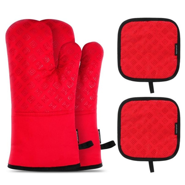 4 pcs Oven Gloves and Kitchen Mats 7