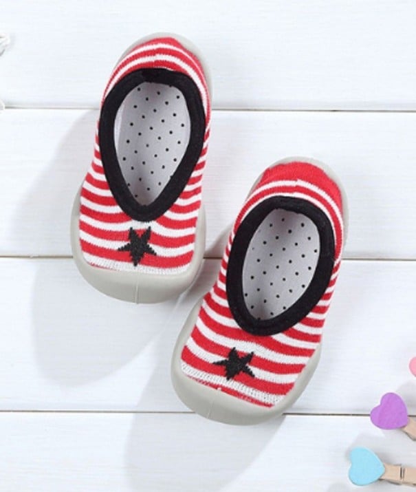 Zapatillas de rayas para niños rojo 18,5