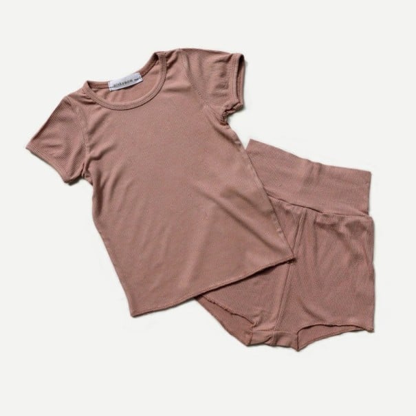 Camiseta y pantalón corto infantil L1322 12-24 meses C
