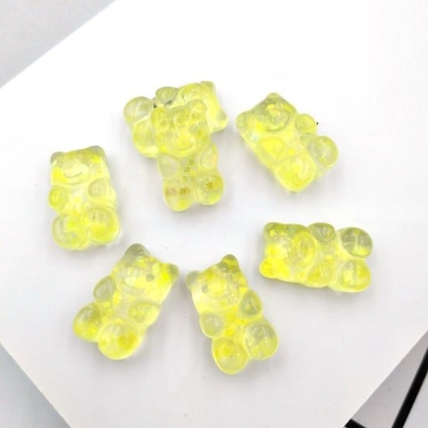 Mini décorations oursons en caoutchouc 20 pcs jaune