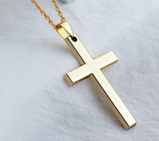 Halsband med korshänge guld