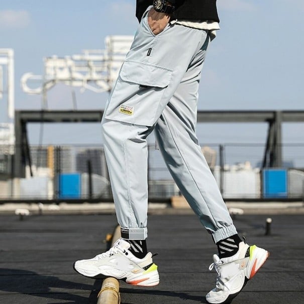 Pantalons pour hommes L 8