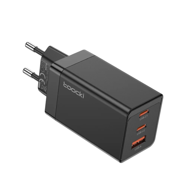 67W Schnellladegerät mit USB A und 2x USB C Anschlüssen GaN Schnellladegerät PD3.0 QC4.0 Kompaktadapter mit EU Stecker für mehrere Geräte schwarz