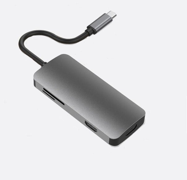 USB-C-hubb 8-i-1 1