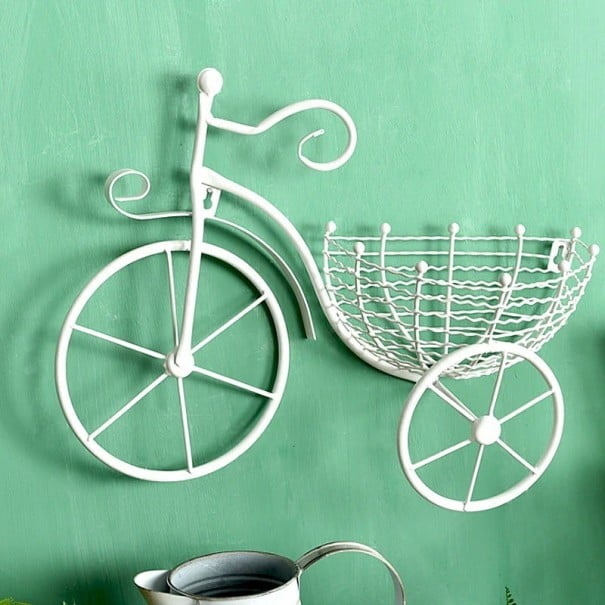 Panier suspendu pour fleurs blanc