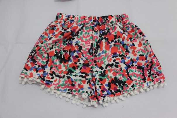 Färgglada sommarshorts för kvinnor M