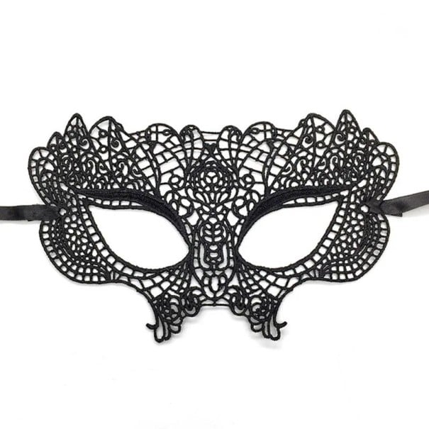 Masque en dentelle V145 1