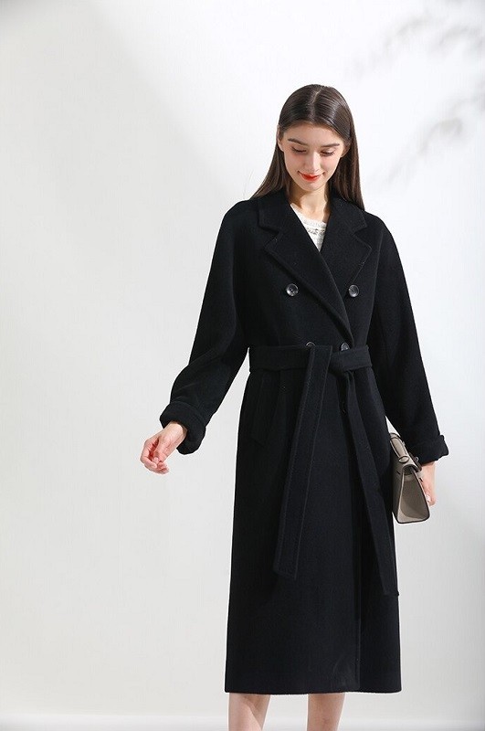 Abrigo de mujer P1617 negro M