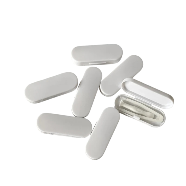 Accessoirehouder voor contactlenzen compacte afmetingen 5,2 × 1,8 × 1 cm plastic gekleurde mini houder voor reizen wit