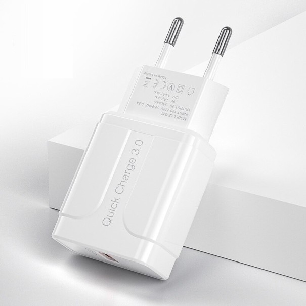 Adapter USB Char Quick Charge K690 biały