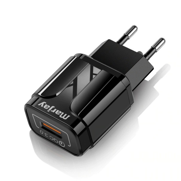 Adaptor de încărcare rapidă USB negru