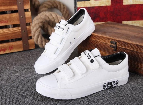 Adidași de damă alb 35