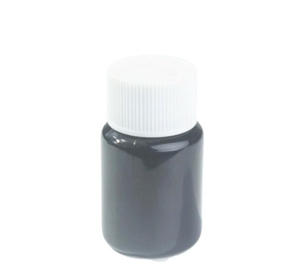 Agente reparador de cuero negro