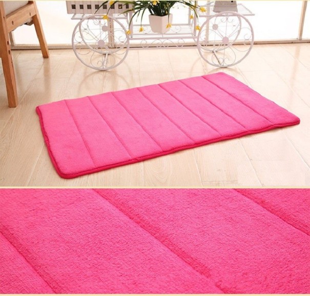 Alfombra de baño rosa oscuro