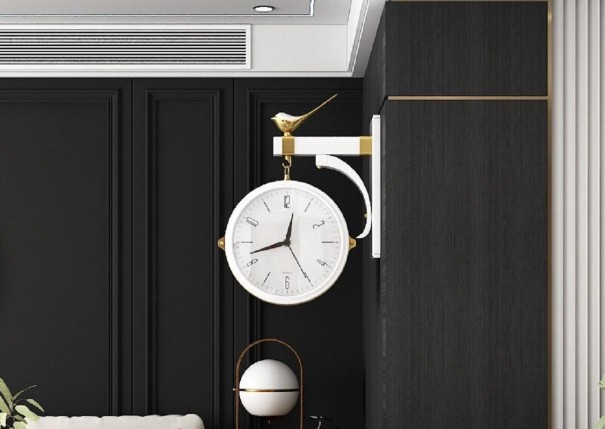 Analoginen kello G1745 4