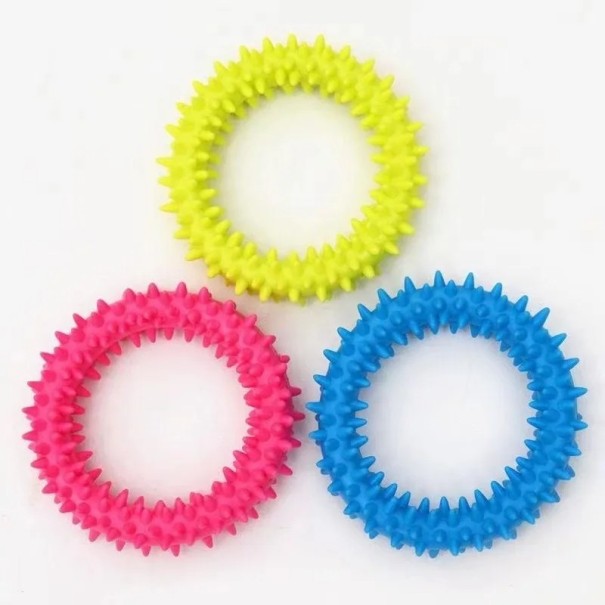 Anel de borracha para cães com pontas de massagem brinquedo de mastigar 9,5 cm 1 unidade cor aleatória rosa azul amarelo 1