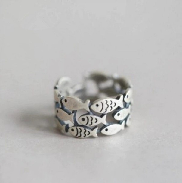 Anel feminino com peixes 1