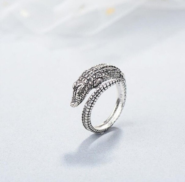 Anillo de cocodrilo 1
