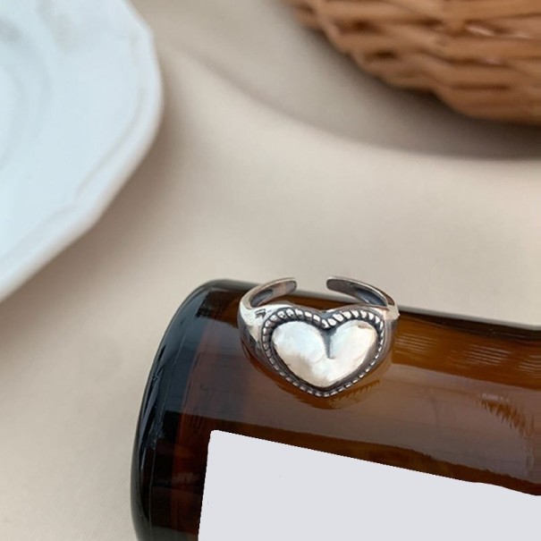 Anillo de mujer con corazón 1