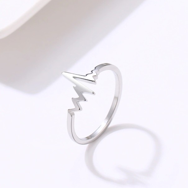Anillo de mujer con latido de corazón plateado 10