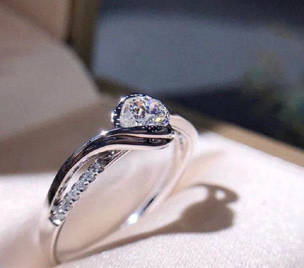 Anillo de mujer D2615 10