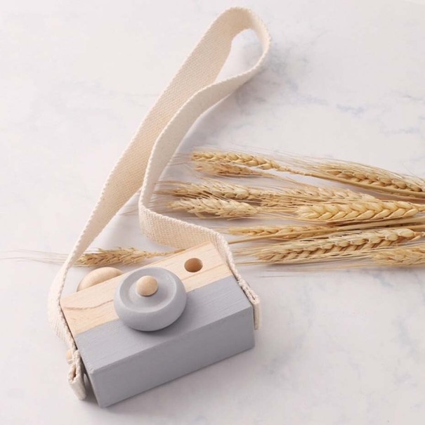 Appareil photo en bois avec sangle gris