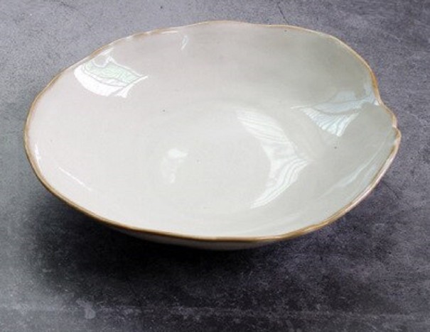 Assiette asymétrique 4