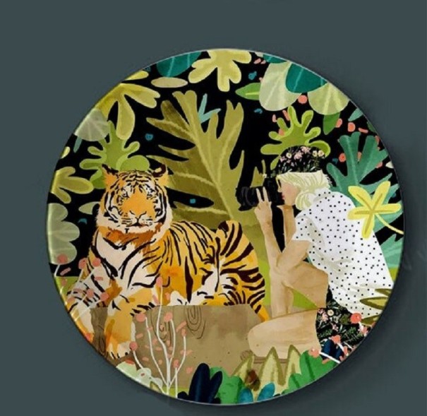 Assiette décorative avec motif de fauve S 8