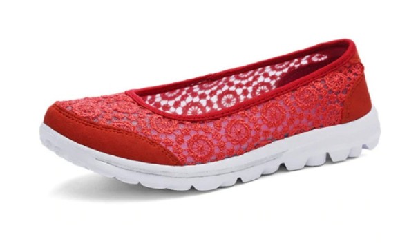 Atmungsaktive Damen-Ballerinas mit Spitze J2828 rot 40
