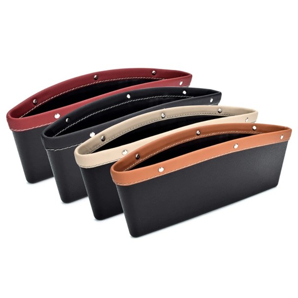 Auto organizer tussen de stoelen