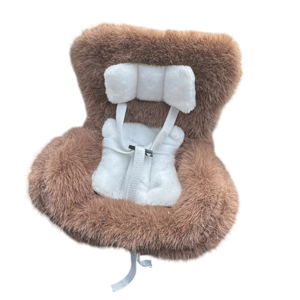 Autostoeltje voor poppen 17 cm Pluche mini stoel Verschillende kleuren Schattige decoratie voor het dashboard van de auto Originele versiering bruin